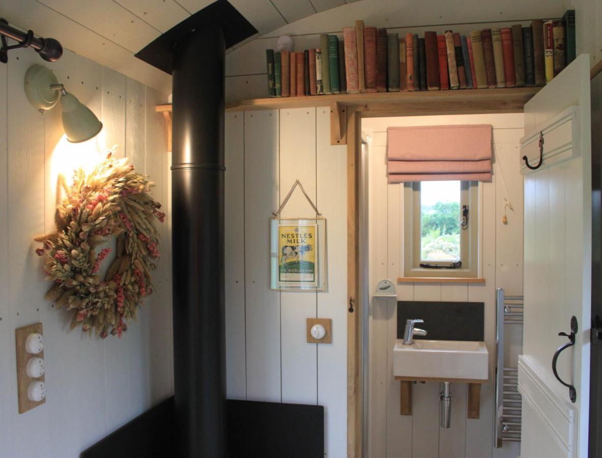 尤托克西特The Parlour, For Alton Towers & The Peak District别墅 外观 照片